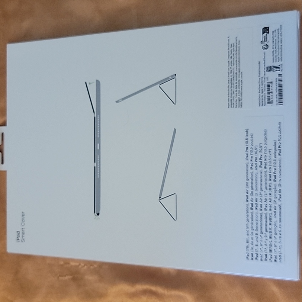 NIB iPad Smart Cover ENGLISH LAVENDER (see pictures for compatible iPad models) - Picture 3 of 5